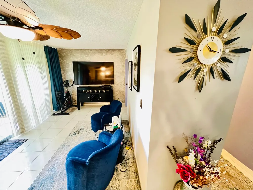 3821 Environ Boulevard Lauderhill FL 33319