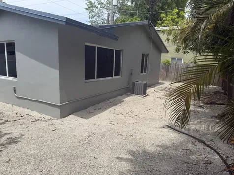 1126 NE 16th Place Fort Lauderdale FL 33305