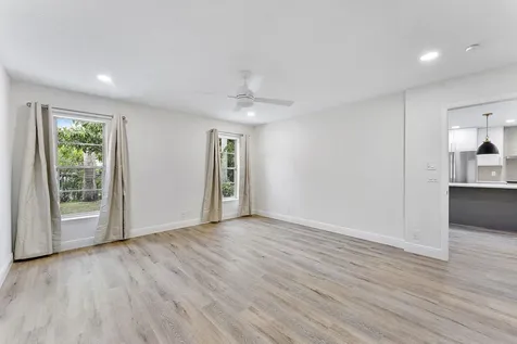 9180 Pine Springs Drive Boca Raton FL 33428