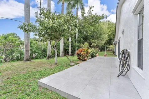 9180 Pine Springs Drive Boca Raton FL 33428