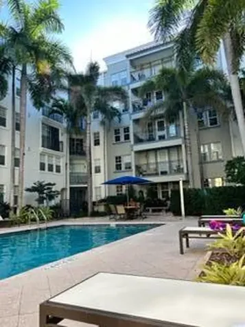 533 NE 3rd Avenue Fort Lauderdale FL 33301