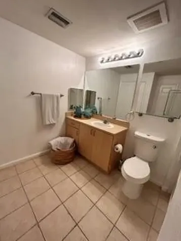 533 NE 3rd Avenue Fort Lauderdale FL 33301