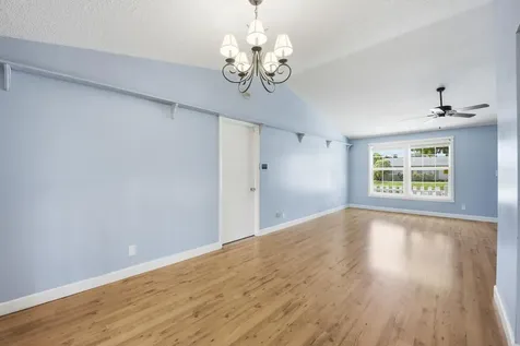 5053 N Saint John Avenue Avenue N Boynton Beach FL 33472