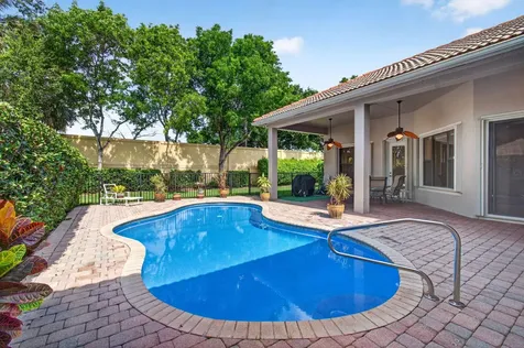 16211 Rosecroft Terrace Delray Beach FL 33446