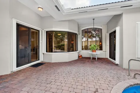 16211 Rosecroft Terrace Delray Beach FL 33446