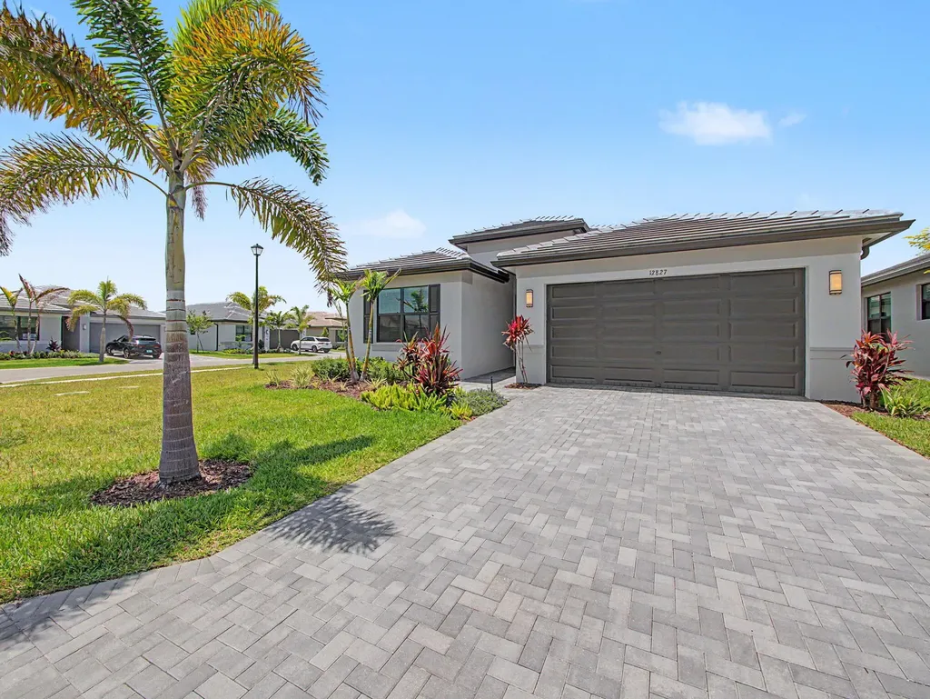 12827 SW Scenic View Port St Lucie FL 34987