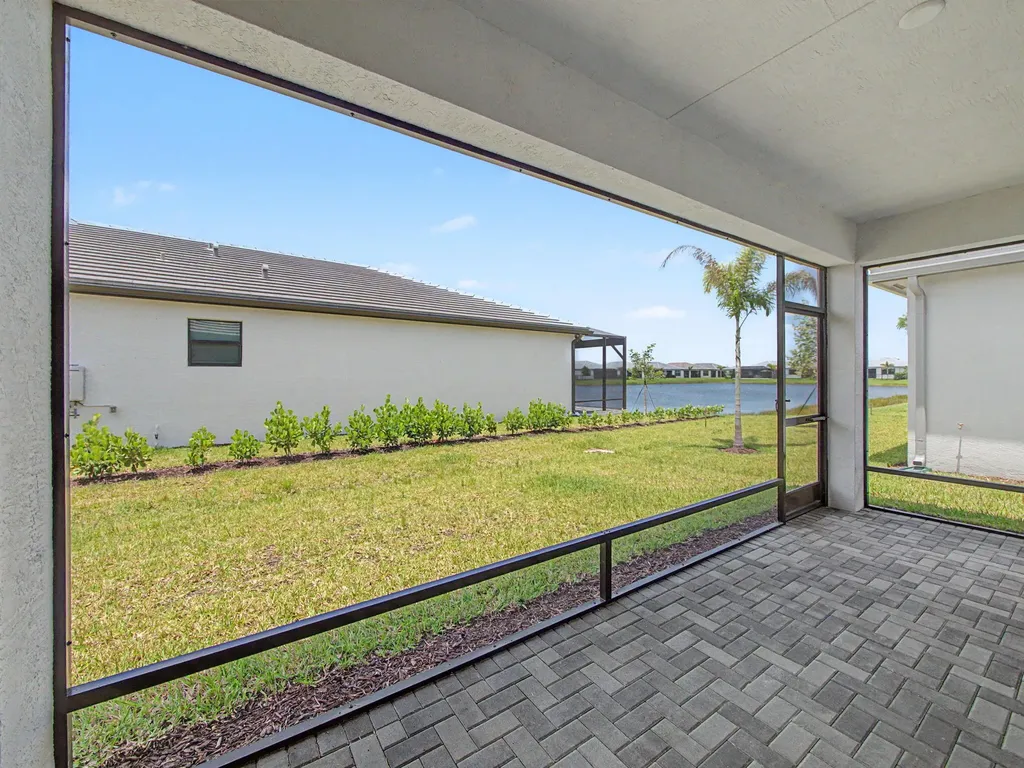 12827 SW Scenic View Port St Lucie FL 34987