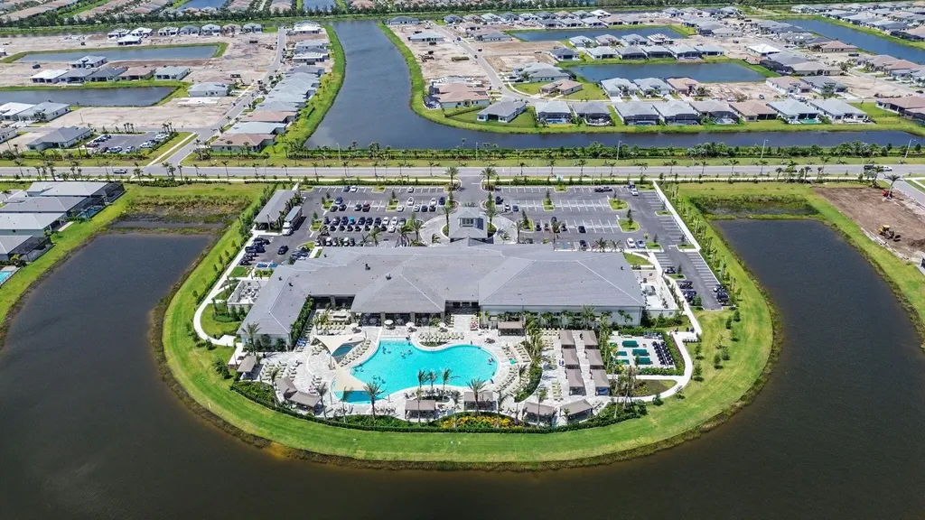 12827 SW Scenic View Port St Lucie FL 34987