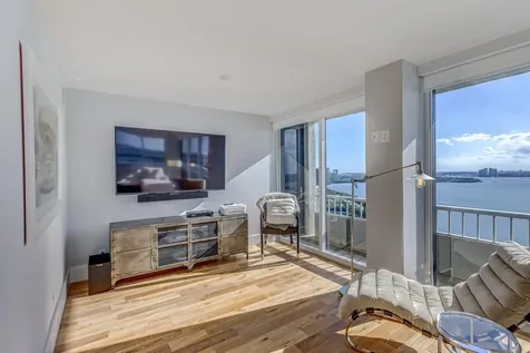 5510 N Ocean Drive Singer Island FL 33404