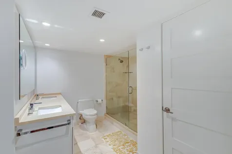 5510 N Ocean Drive Singer Island FL 33404