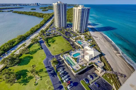 5510 N Ocean Drive Singer Island FL 33404