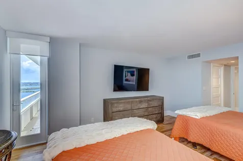 5510 N Ocean Drive Singer Island FL 33404
