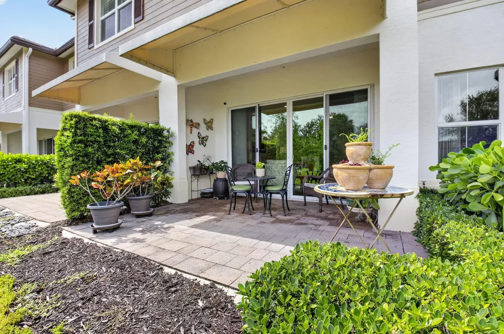 6693 Quiet Wave Trail Boca Raton FL 33433