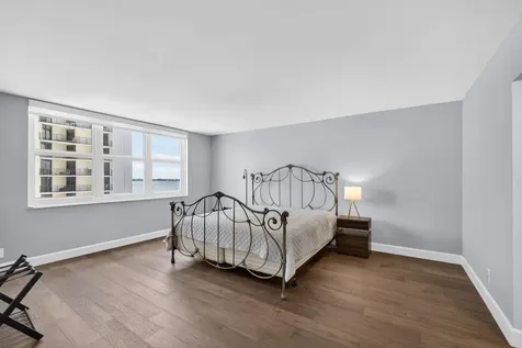 5440 N Ocean Drive Singer Island FL 33404
