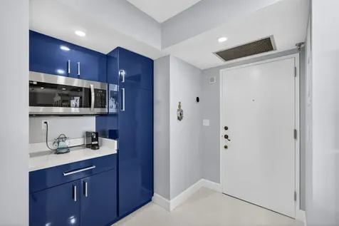 5440 N Ocean Drive Singer Island FL 33404