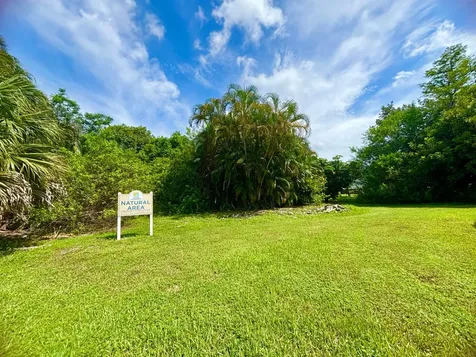 2069 Oakridge F Deerfield Beach FL 33442