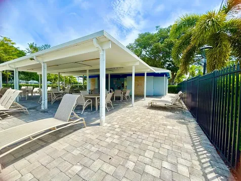 2069 Oakridge F Deerfield Beach FL 33442