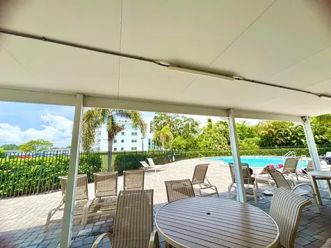2069 Oakridge F Deerfield Beach FL 33442