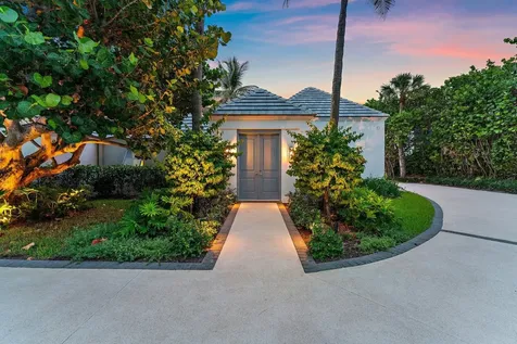 43 N Beach Road Hobe Sound FL 33455