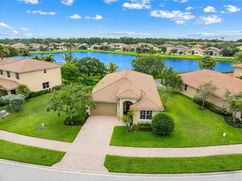 3392 SW Porpoise Circle Stuart FL 34997