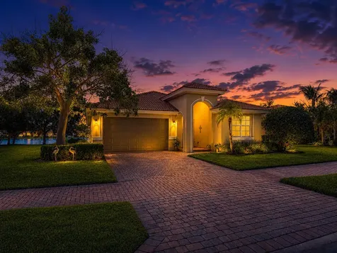 3392 SW Porpoise Circle Stuart FL 34997