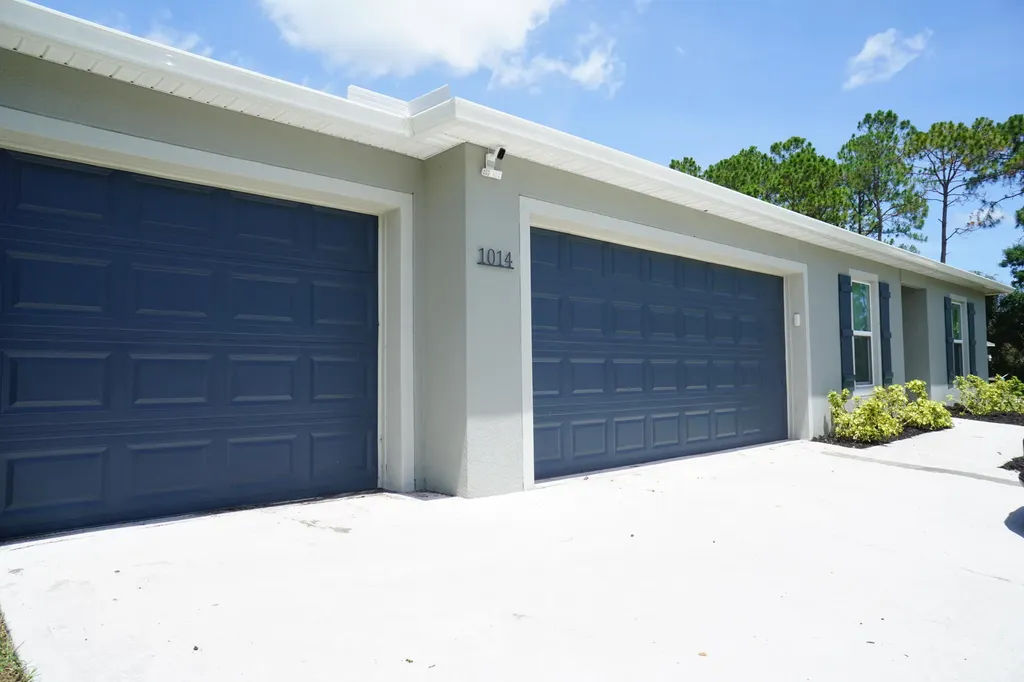 1014 Hammacher Avenue SW Palm Bay FL 32908