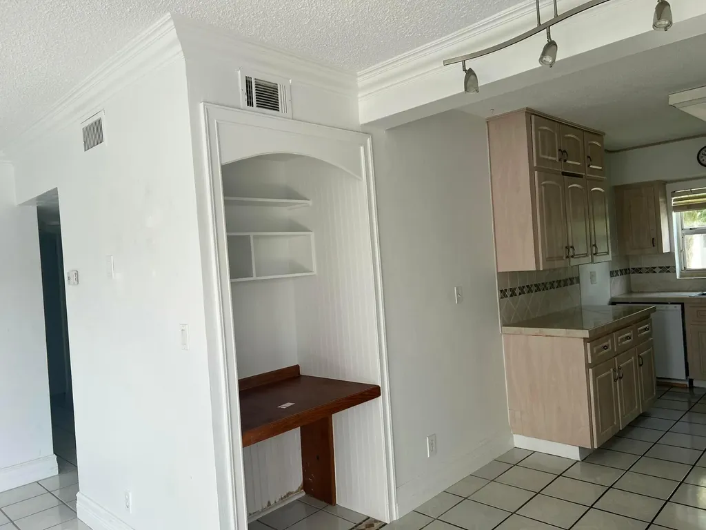 2600 S Ocean Drive Hollywood FL 33019