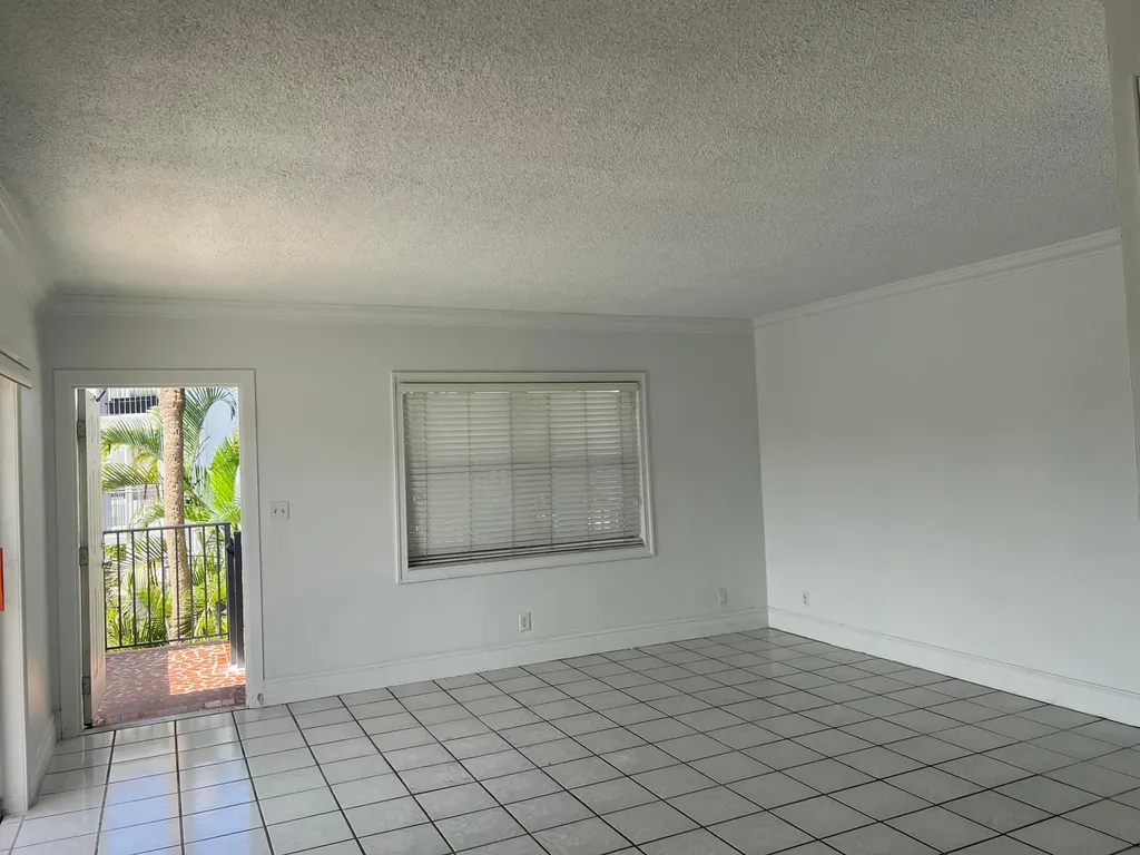 2600 S Ocean Drive Hollywood FL 33019