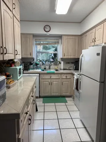 2600 S Ocean Drive Hollywood FL 33019