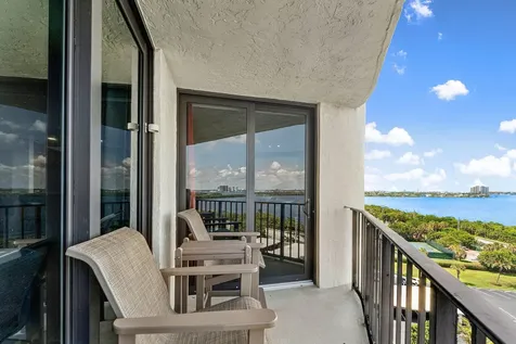 5420 N Ocean Drive West Palm Beach FL 33404