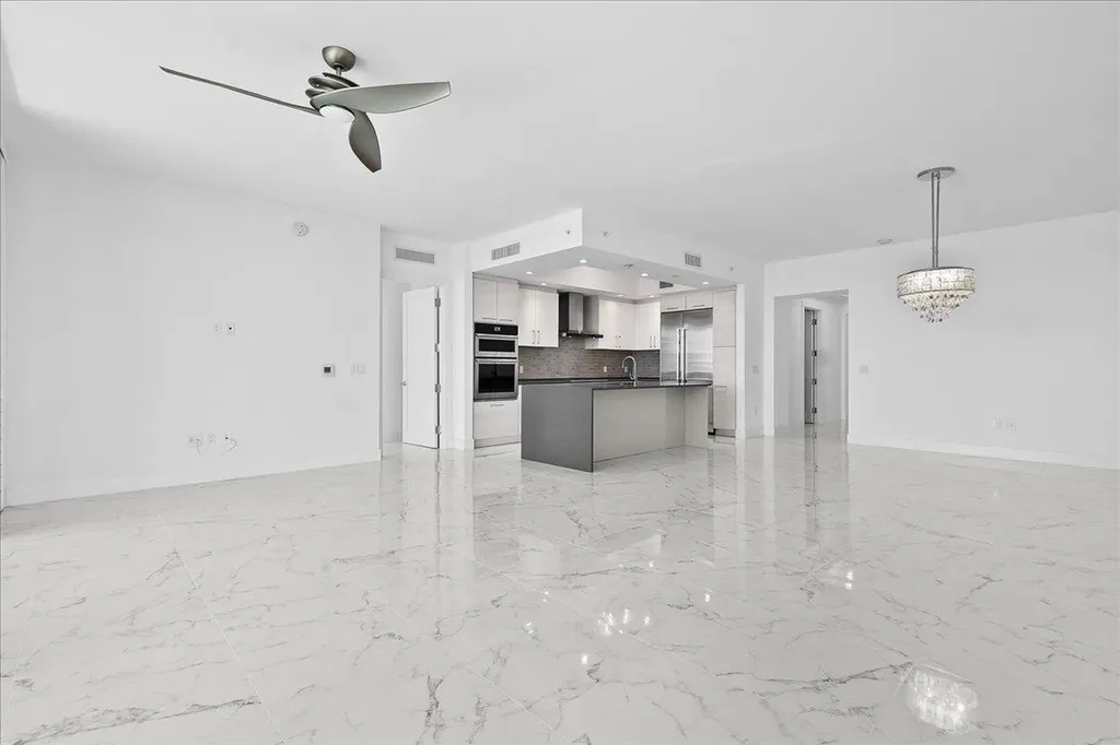 1 Water Club Way North Palm Beach FL 33408