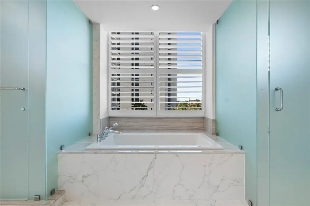 1 Water Club Way North Palm Beach FL 33408