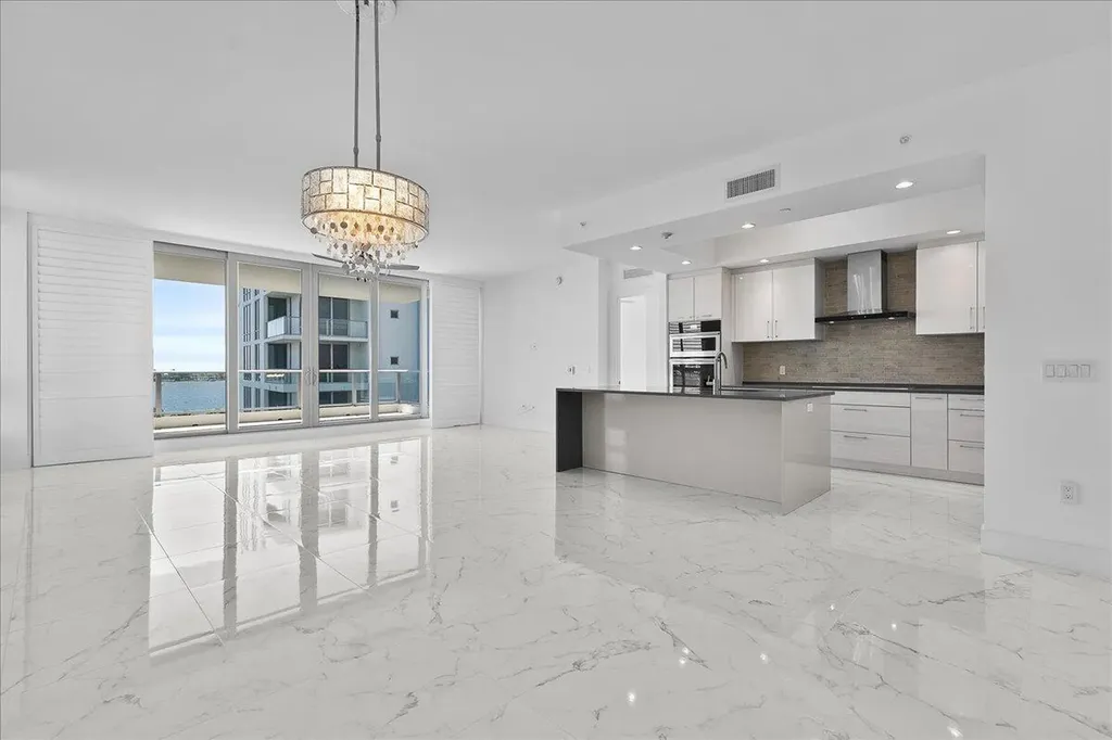 1 Water Club Way North Palm Beach FL 33408