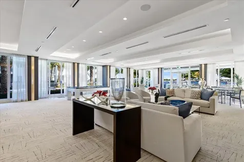 1 Water Club Way North Palm Beach FL 33408