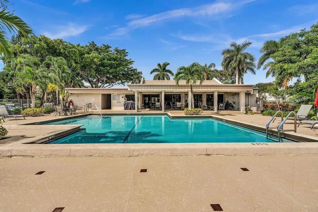 6561 Spring Bottom Way Boca Raton FL 33433