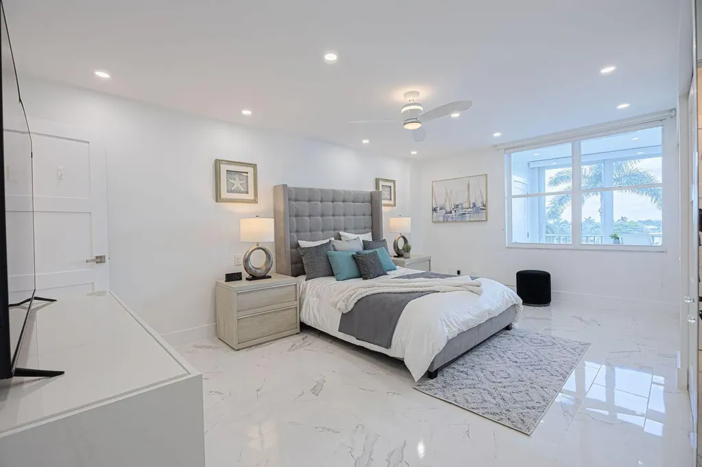 3224 S Ocean Boulevard Highland Beach FL 33487