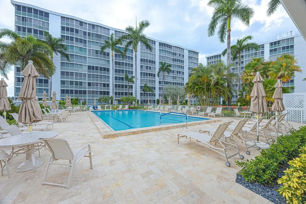 3224 S Ocean Boulevard Highland Beach FL 33487