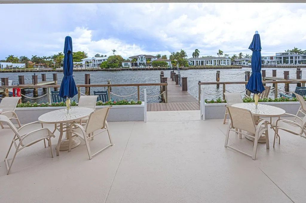 3224 S Ocean Boulevard Highland Beach FL 33487