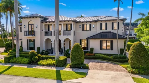 7474 NE Bay Cove Court Boca Raton FL 33487