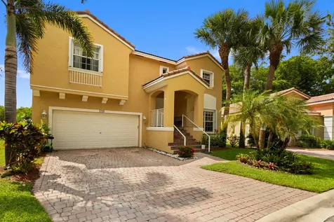 1753 NW 74th Way Pembroke Pines FL 33024