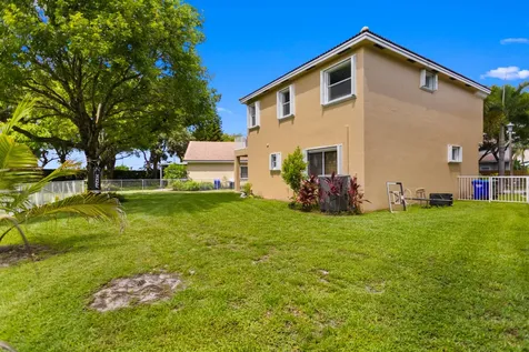 1753 NW 74th Way Pembroke Pines FL 33024