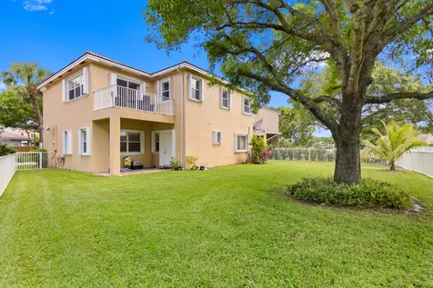 1753 NW 74th Way Pembroke Pines FL 33024