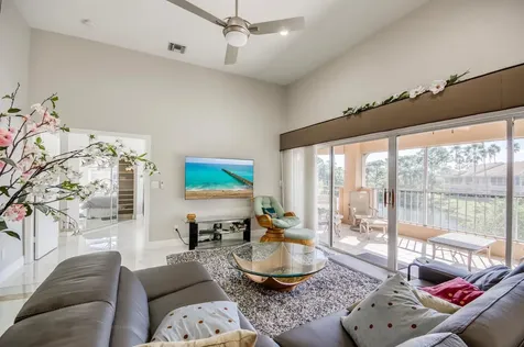 208 Legendary Circle Palm Beach Gardens FL 33418