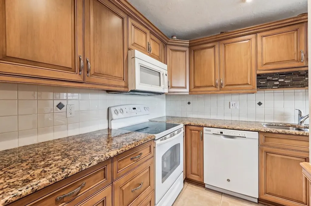 1051 Orange Terrace Delray Beach FL 33445