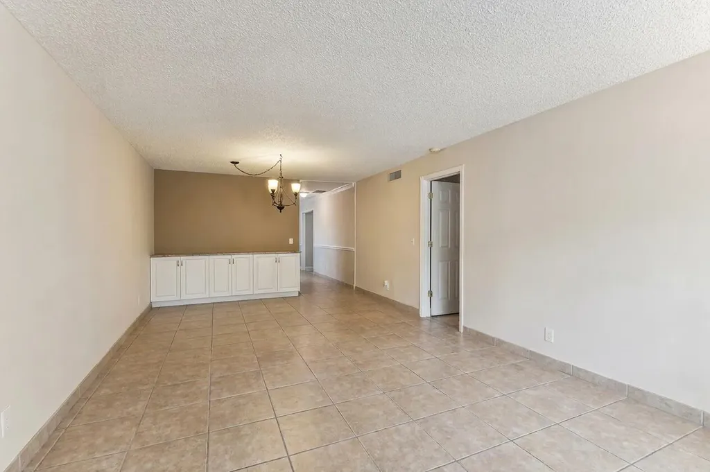 1051 Orange Terrace Delray Beach FL 33445