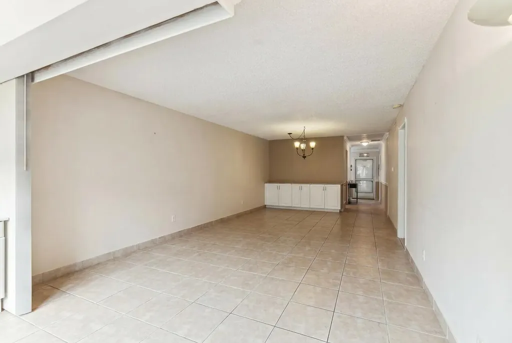 1051 Orange Terrace Delray Beach FL 33445