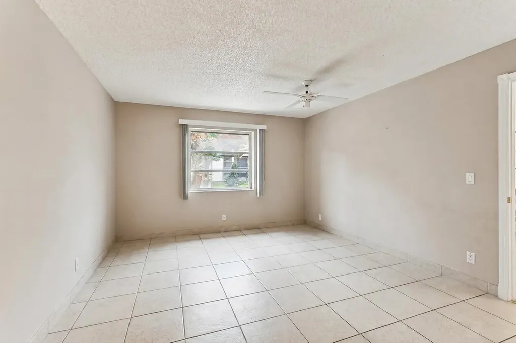 1051 Orange Terrace Delray Beach FL 33445