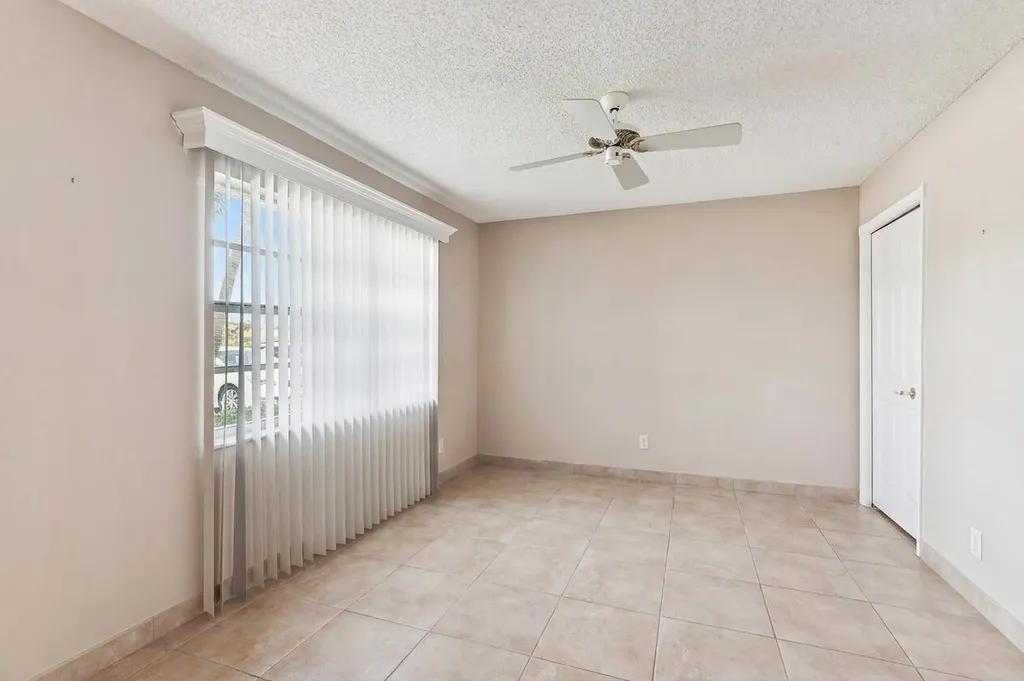 1051 Orange Terrace Delray Beach FL 33445