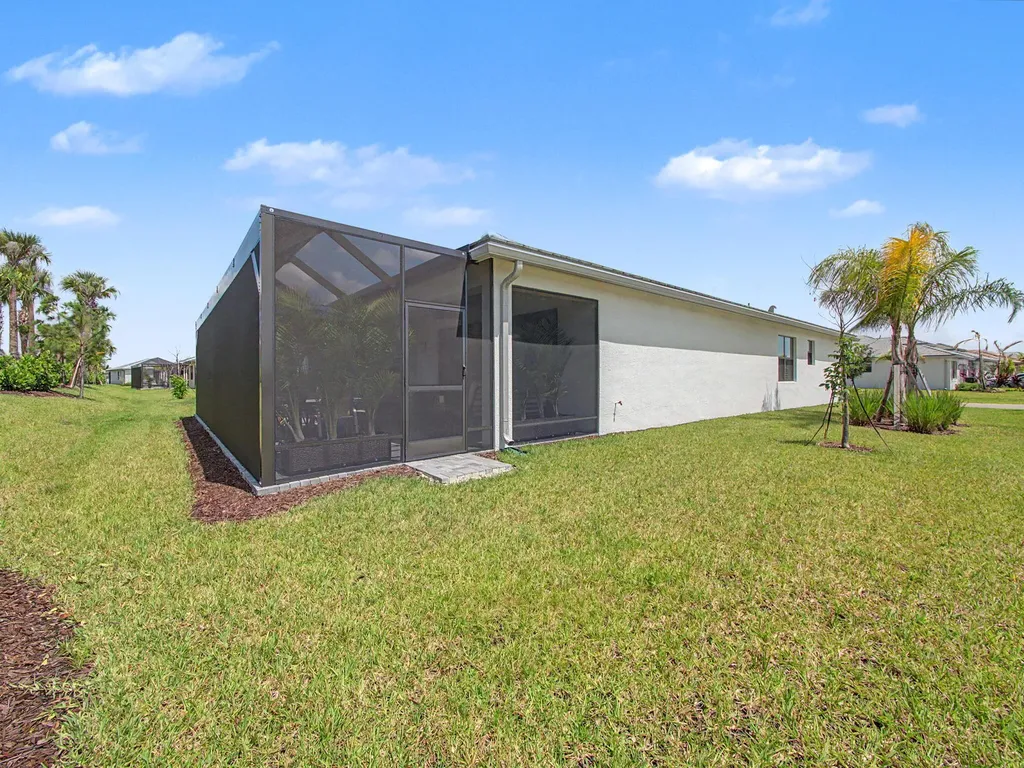 12717 SW Caminito Lane Port St Lucie FL 34987