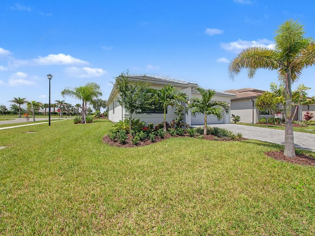 12717 SW Caminito Lane Port St Lucie FL 34987
